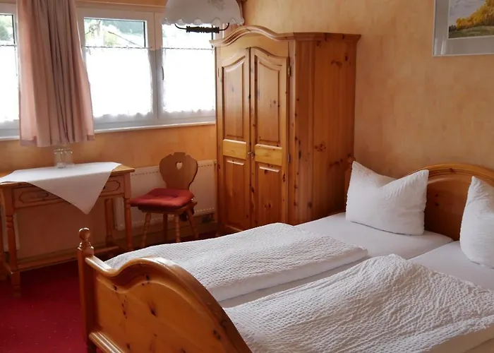 Hotel Garni Bodden 2*